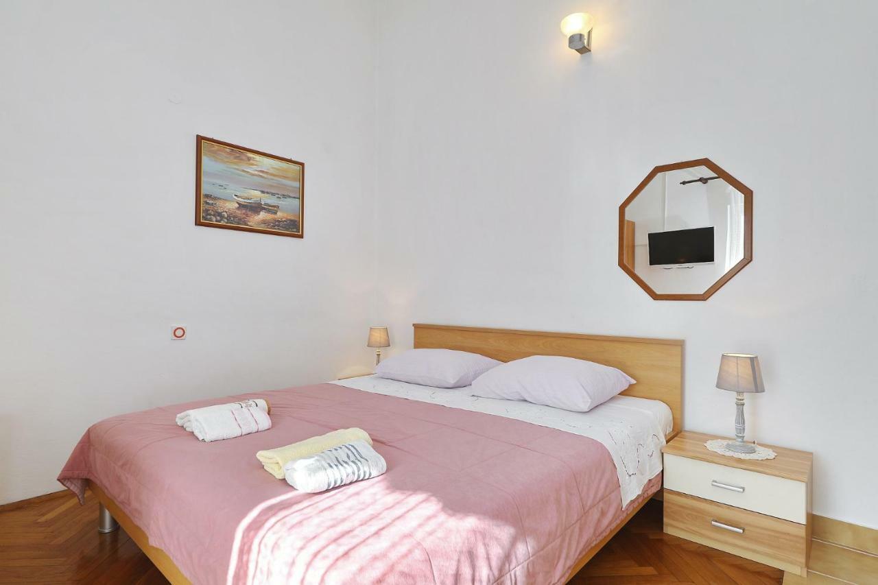 Apartments Vedrana Biograd na Moru Kültér fotó
