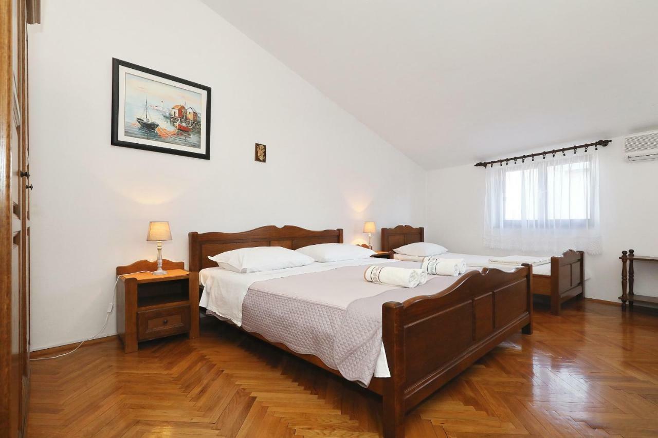 Apartments Vedrana Biograd na Moru Kültér fotó