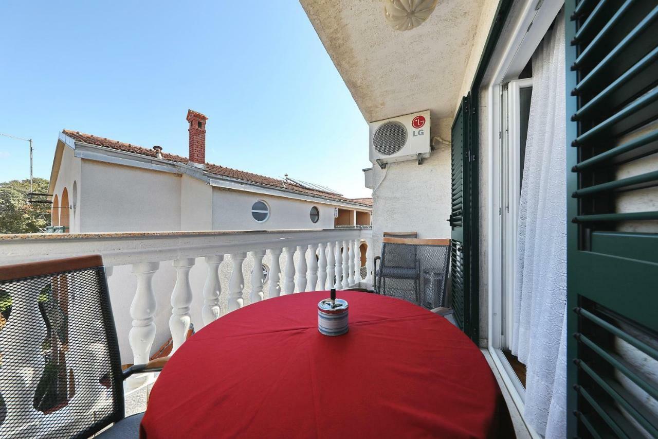 Apartments Vedrana Biograd na Moru Kültér fotó