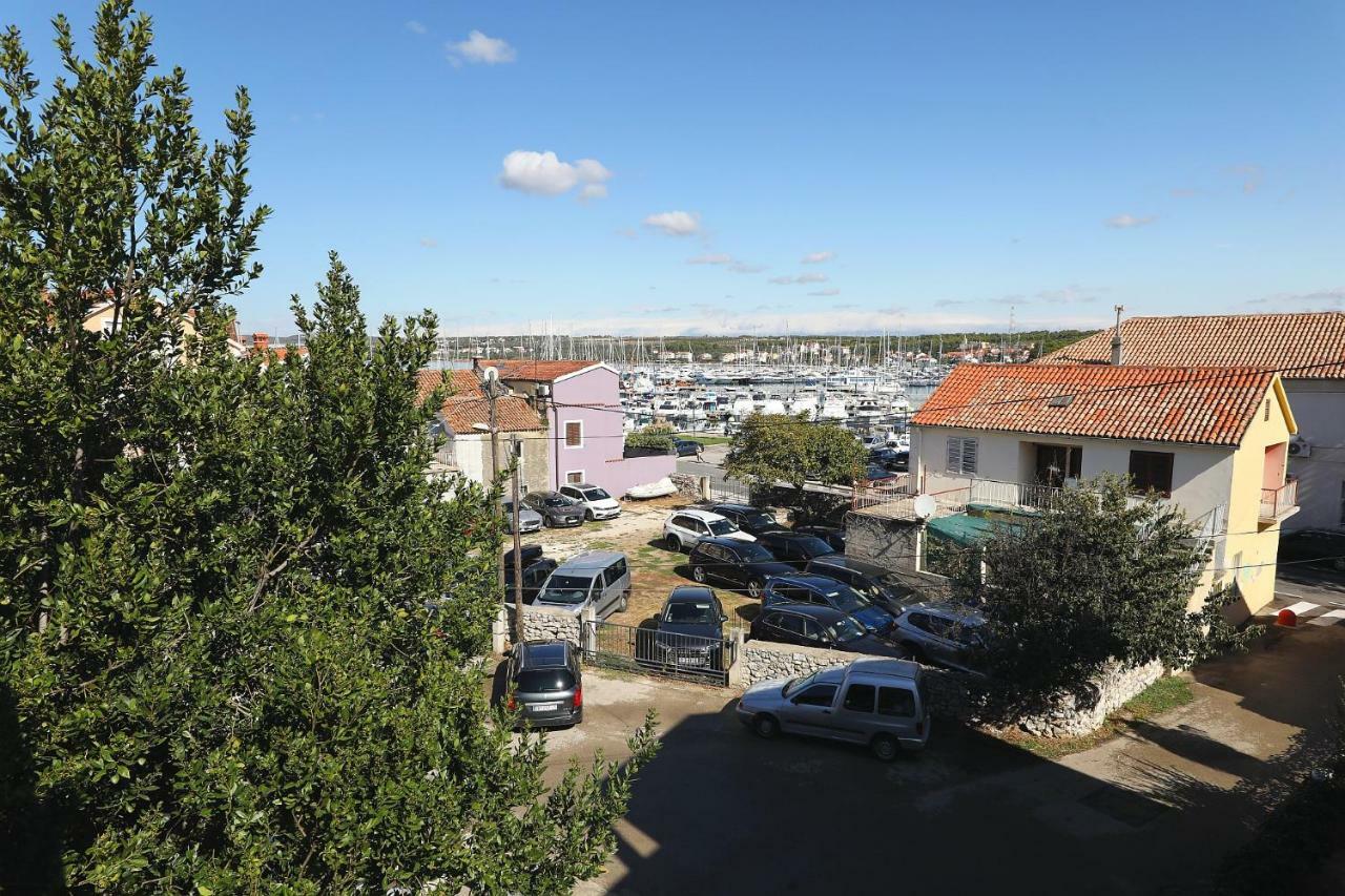 Apartments Vedrana Biograd na Moru Kültér fotó